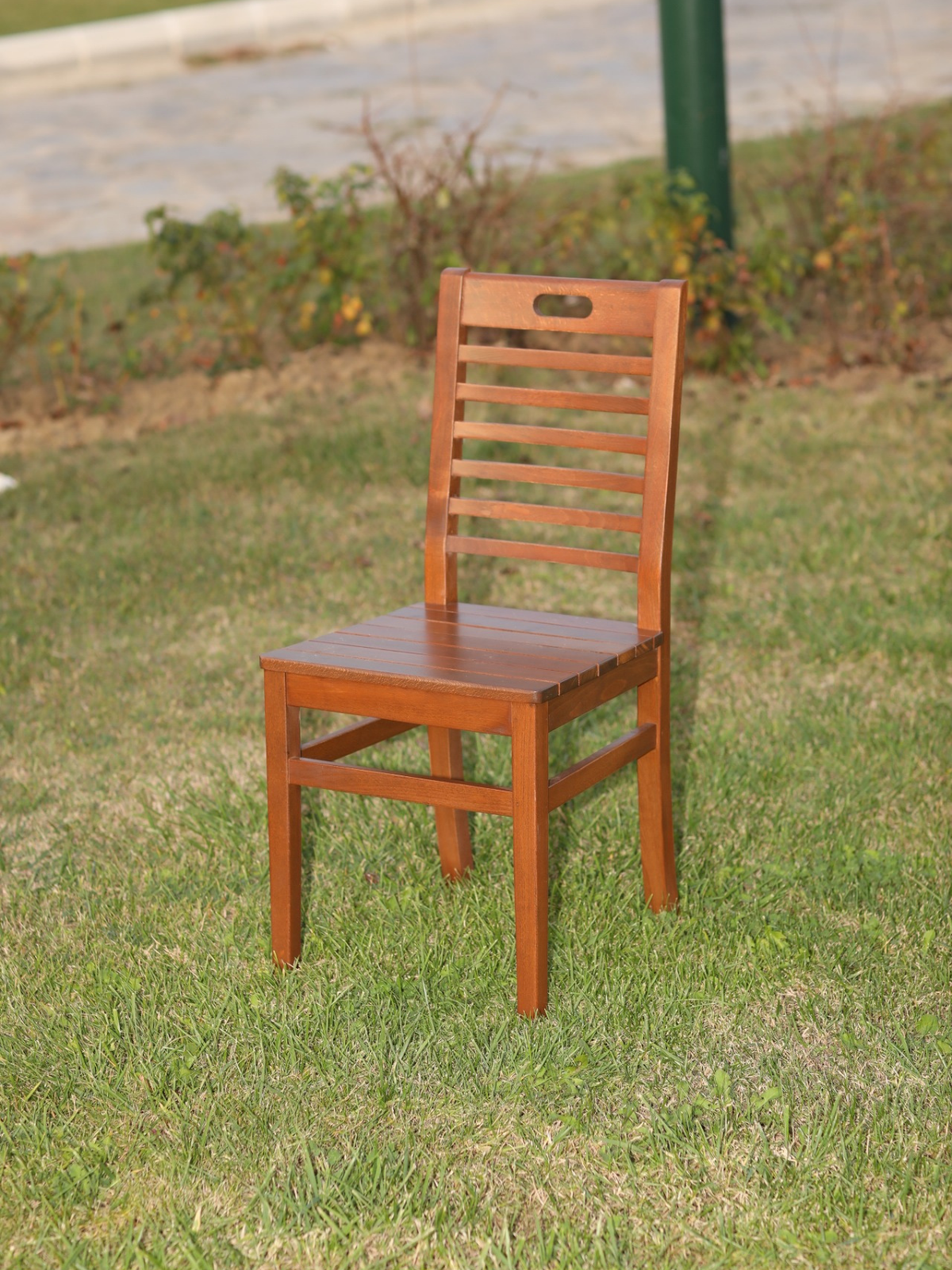 Bodrum Sandalye | Gürgen Ağacı, Dayanıklı Dış Mekan Tasarımı