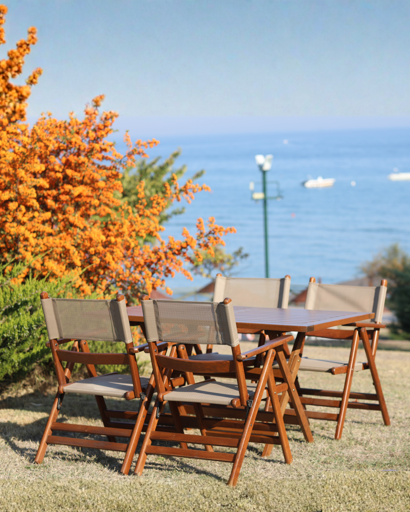 Atina PVC – İstanbul Set | Gürgen Ahşap, Dayanıklı Dış Mekan Masa Sandalye Seti