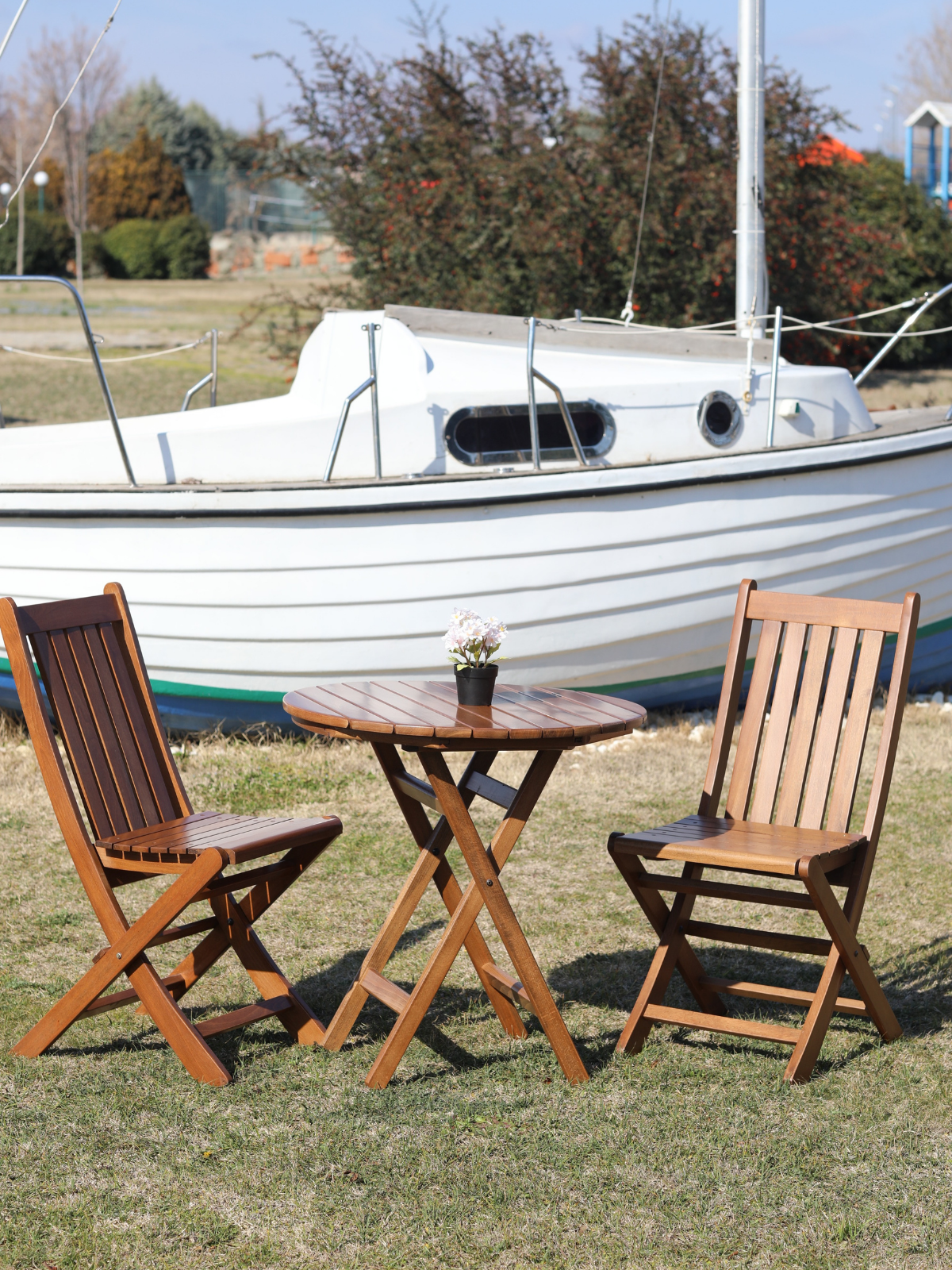 Buzludja Balkon Çay Oturma Seti | Gürgen Ahşaptan Dayanıklı Masa Sandalye, Dış Mekan Kullanımına Uygun