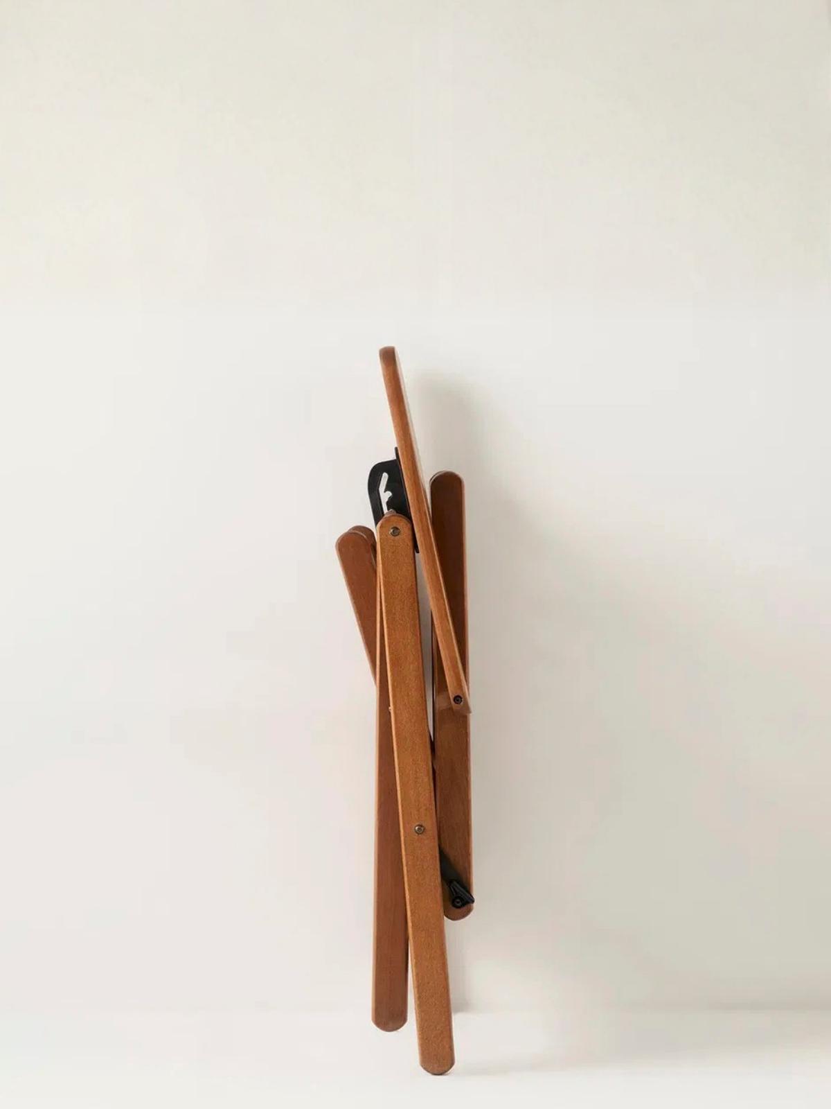 Madrid Minderli Sandalye | Katlanabilir, Konforlu ve Uzun Ömürlü