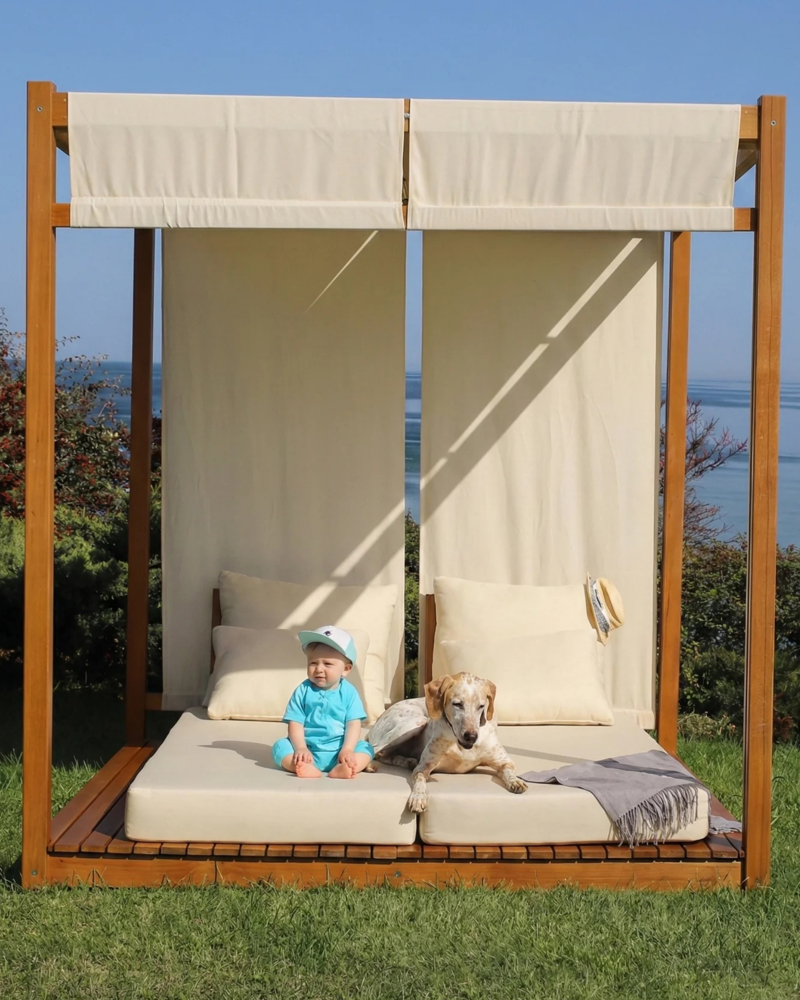 Hawaii Daybed | Ayarlanabilir Gölgelikli Loca